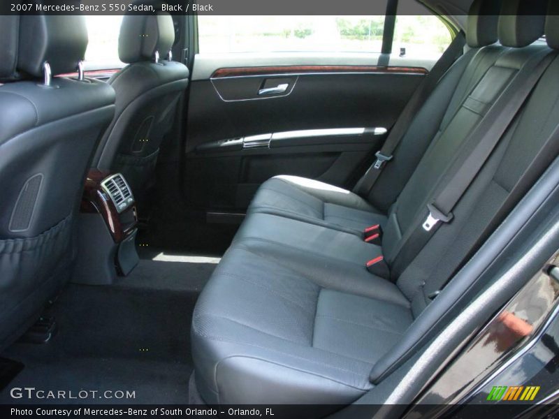 Black / Black 2007 Mercedes-Benz S 550 Sedan
