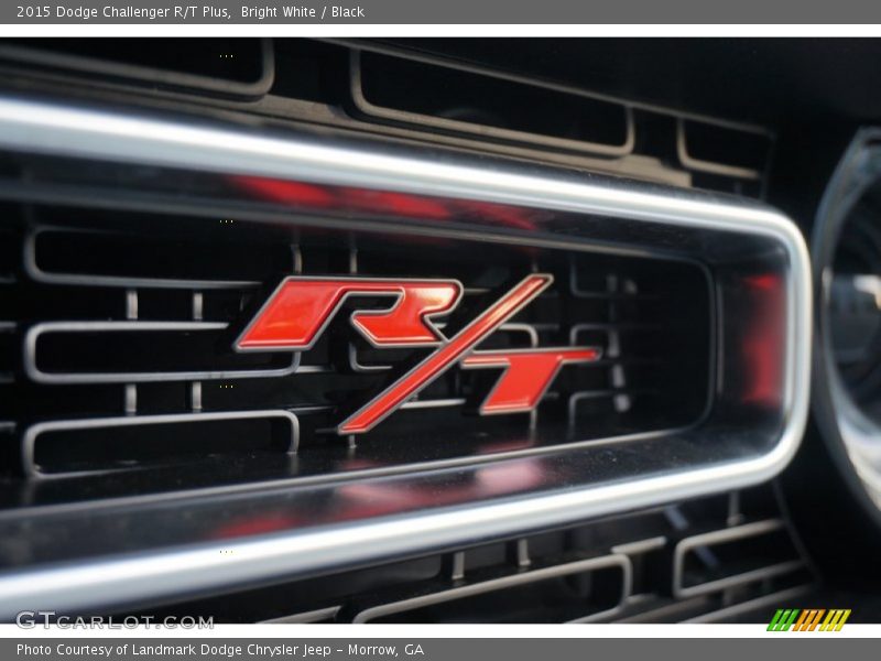  2015 Challenger R/T Plus Logo