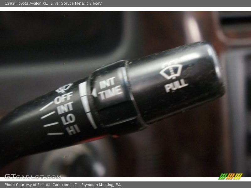 Silver Spruce Metallic / Ivory 1999 Toyota Avalon XL