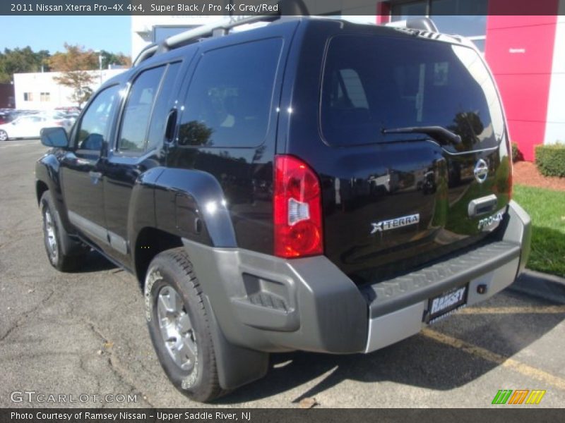 Super Black / Pro 4X Gray/Red 2011 Nissan Xterra Pro-4X 4x4