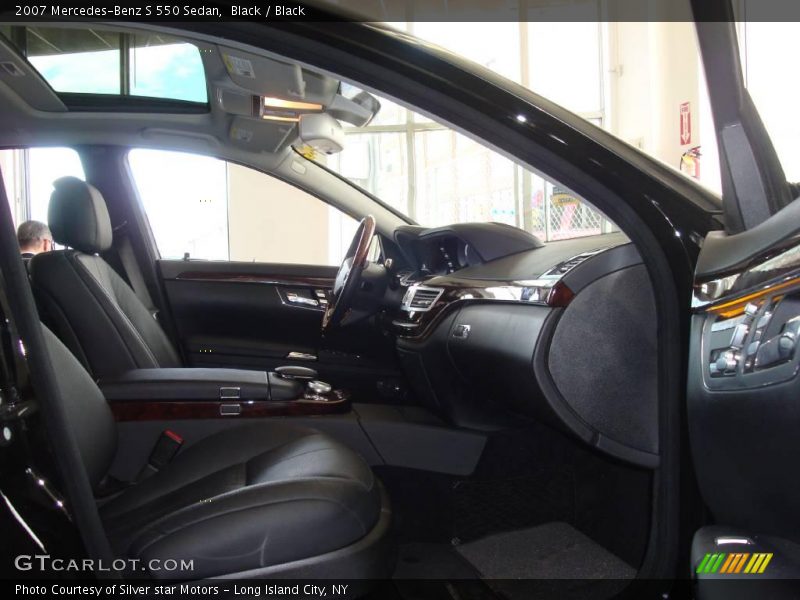 Black / Black 2007 Mercedes-Benz S 550 Sedan