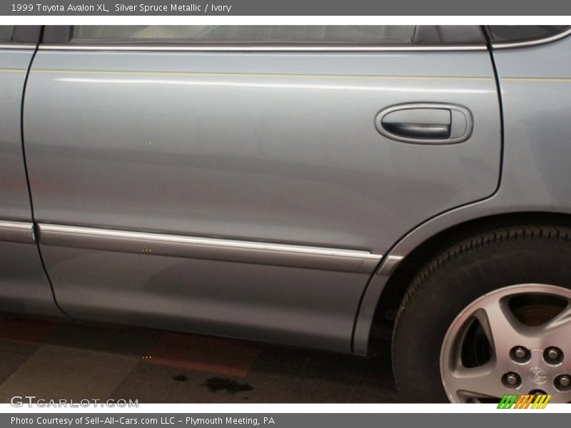 Silver Spruce Metallic / Ivory 1999 Toyota Avalon XL