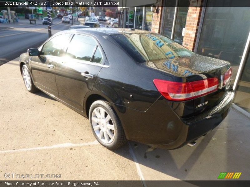 Tuxedo Black Metallic / Dark Charcoal 2011 Lincoln MKZ FWD