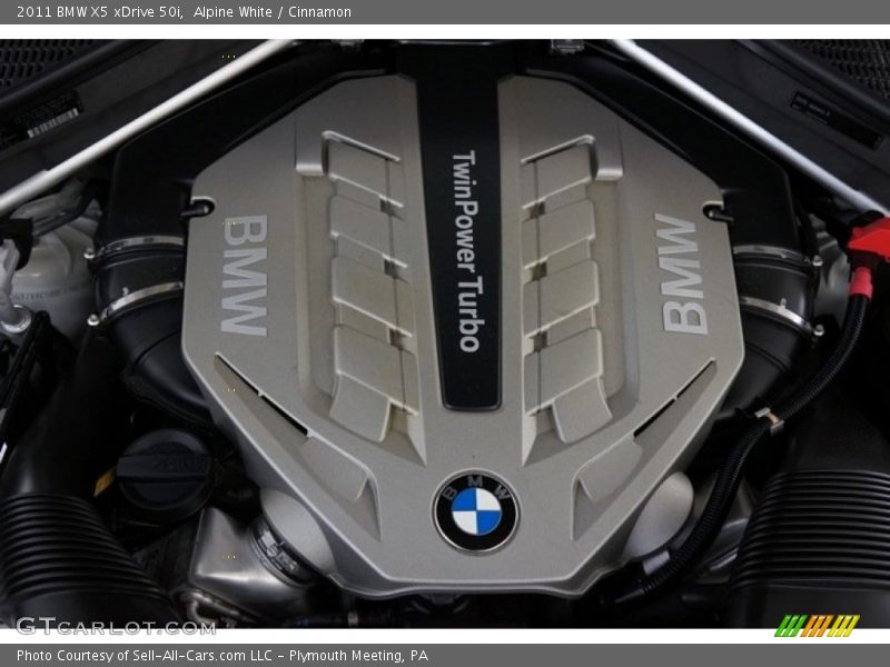 Alpine White / Cinnamon 2011 BMW X5 xDrive 50i