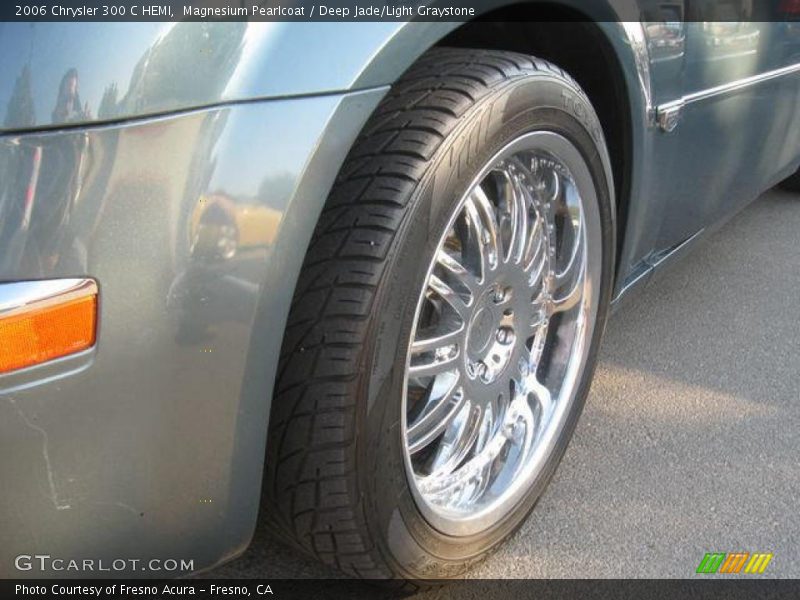 Magnesium Pearlcoat / Deep Jade/Light Graystone 2006 Chrysler 300 C HEMI