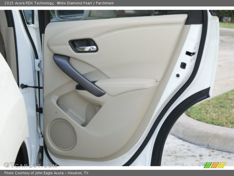 White Diamond Pearl / Parchment 2015 Acura RDX Technology