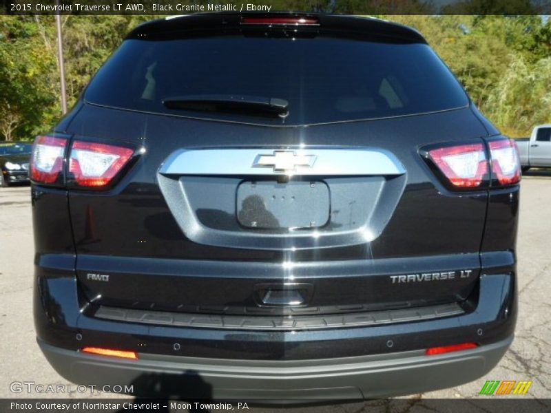 Black Granite Metallic / Ebony 2015 Chevrolet Traverse LT AWD