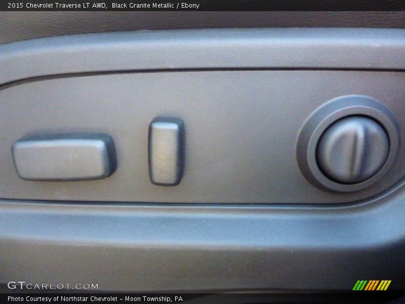 Black Granite Metallic / Ebony 2015 Chevrolet Traverse LT AWD