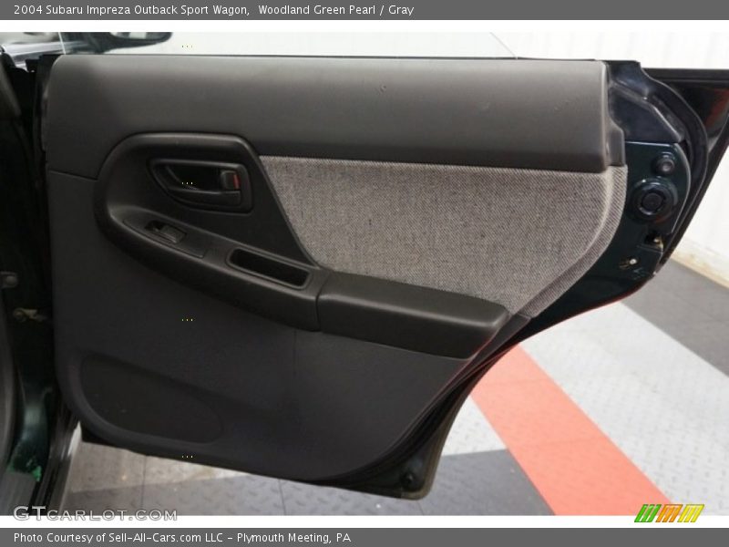 Woodland Green Pearl / Gray 2004 Subaru Impreza Outback Sport Wagon