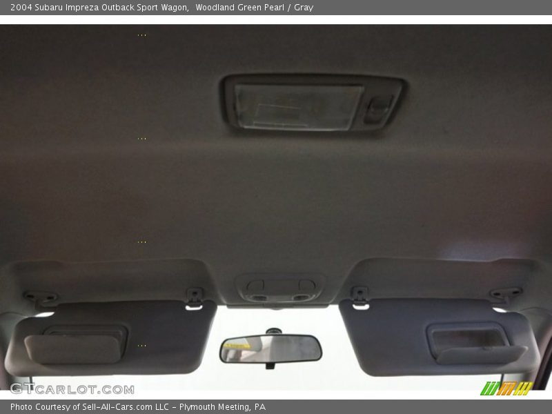 Woodland Green Pearl / Gray 2004 Subaru Impreza Outback Sport Wagon