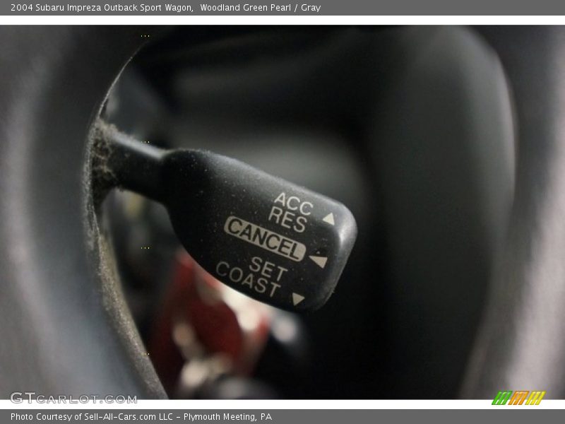 Woodland Green Pearl / Gray 2004 Subaru Impreza Outback Sport Wagon
