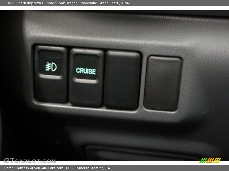 Woodland Green Pearl / Gray 2004 Subaru Impreza Outback Sport Wagon