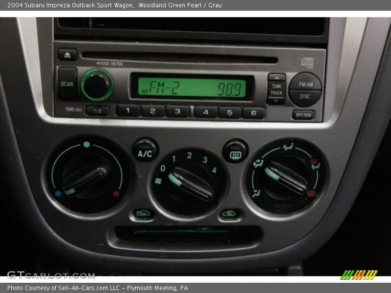 Woodland Green Pearl / Gray 2004 Subaru Impreza Outback Sport Wagon