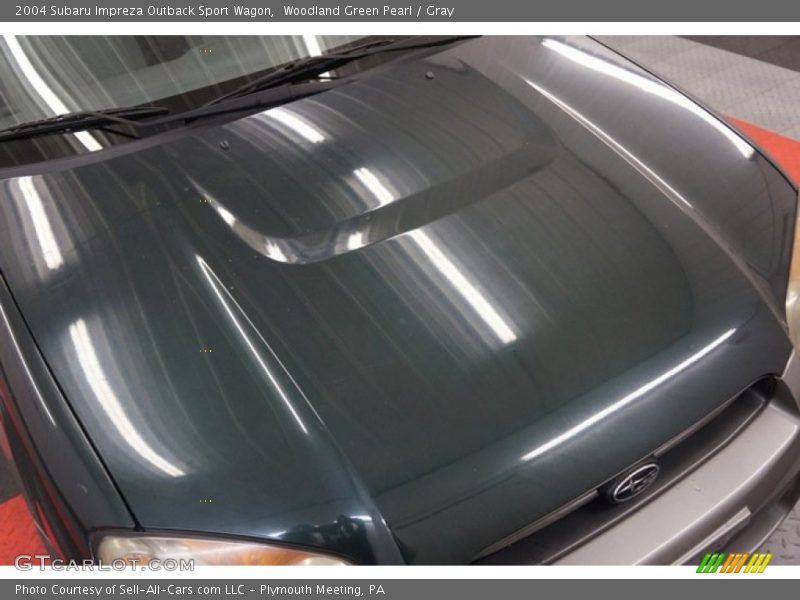 Woodland Green Pearl / Gray 2004 Subaru Impreza Outback Sport Wagon