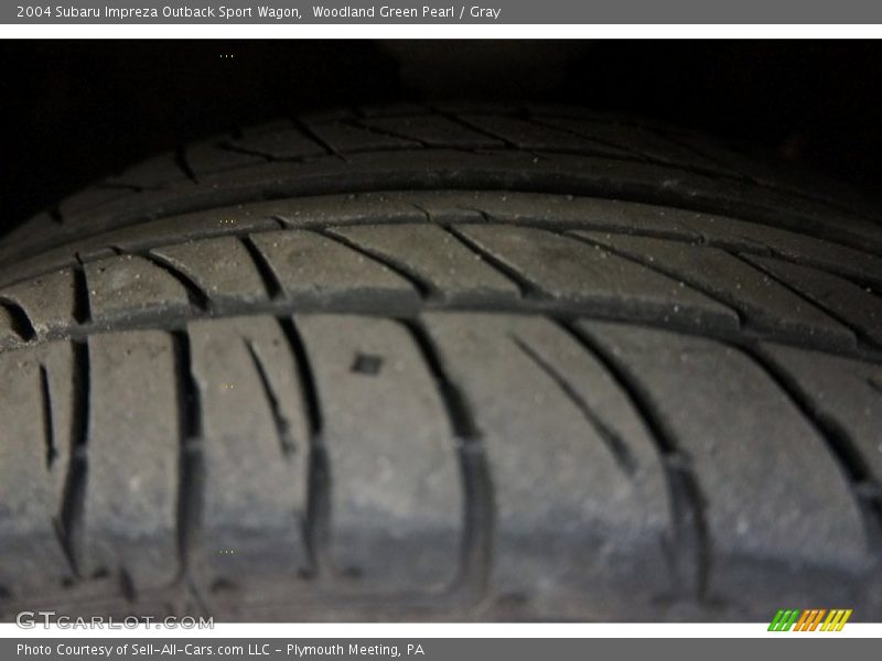 Woodland Green Pearl / Gray 2004 Subaru Impreza Outback Sport Wagon