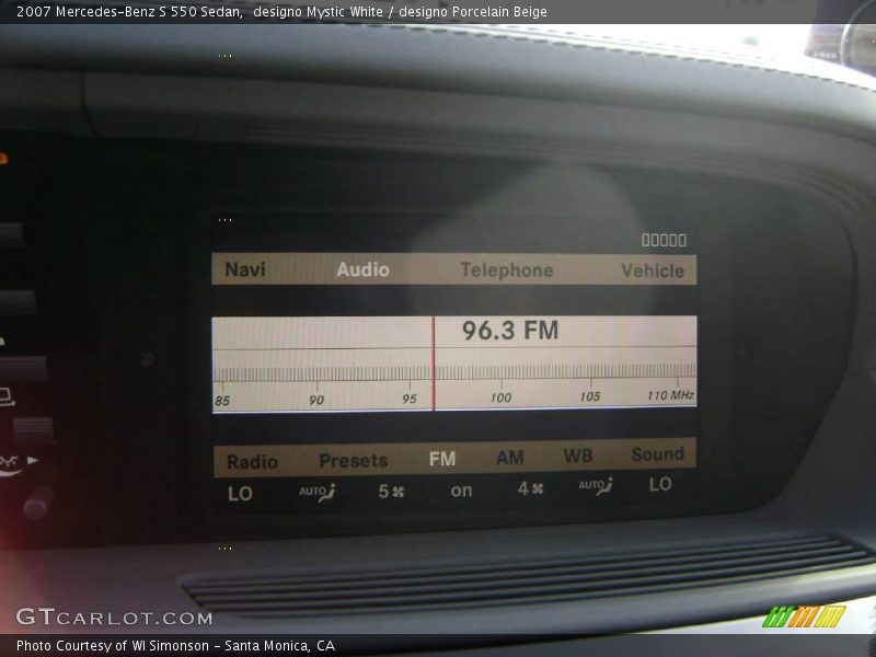 designo Mystic White / designo Porcelain Beige 2007 Mercedes-Benz S 550 Sedan