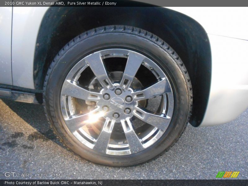 Pure Silver Metallic / Ebony 2010 GMC Yukon XL Denali AWD