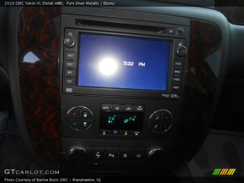 Pure Silver Metallic / Ebony 2010 GMC Yukon XL Denali AWD