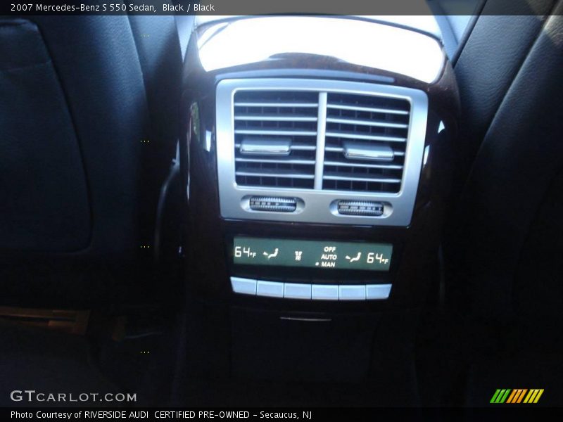 Black / Black 2007 Mercedes-Benz S 550 Sedan
