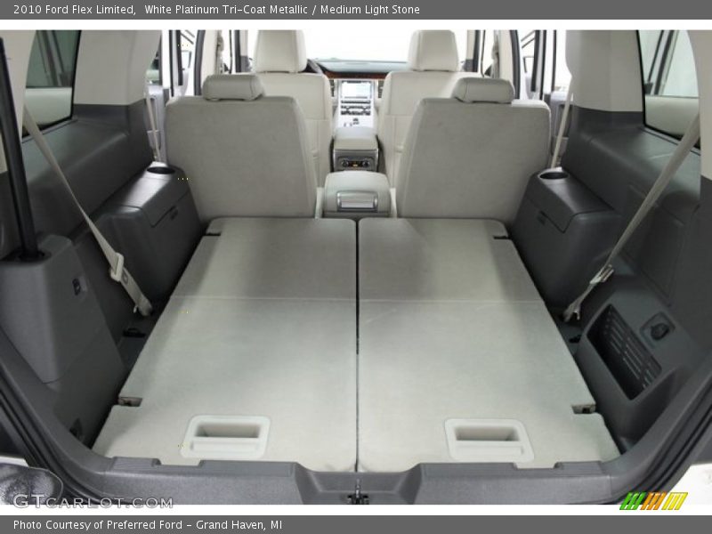 White Platinum Tri-Coat Metallic / Medium Light Stone 2010 Ford Flex Limited
