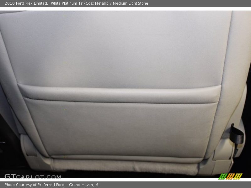 White Platinum Tri-Coat Metallic / Medium Light Stone 2010 Ford Flex Limited