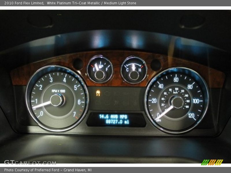 White Platinum Tri-Coat Metallic / Medium Light Stone 2010 Ford Flex Limited