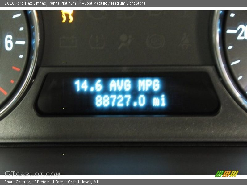 White Platinum Tri-Coat Metallic / Medium Light Stone 2010 Ford Flex Limited