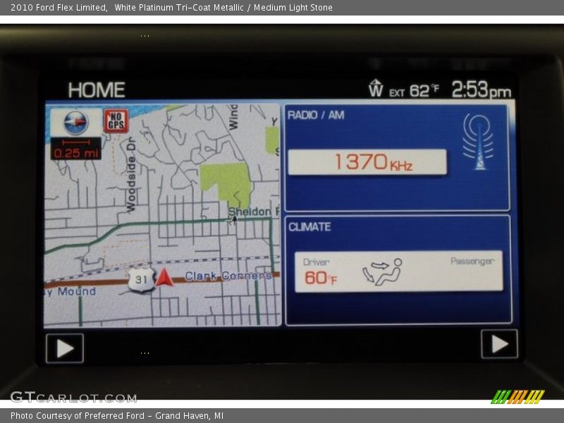 White Platinum Tri-Coat Metallic / Medium Light Stone 2010 Ford Flex Limited