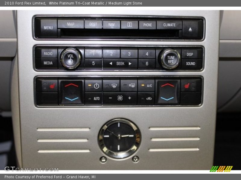 White Platinum Tri-Coat Metallic / Medium Light Stone 2010 Ford Flex Limited