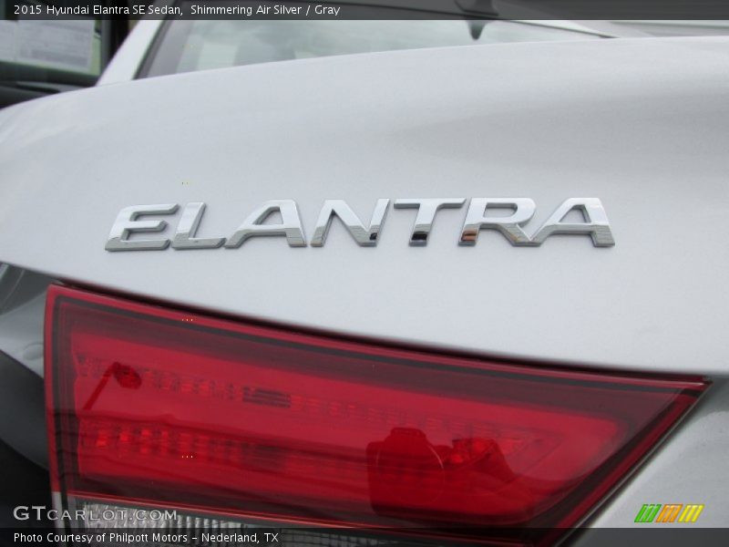 Shimmering Air Silver / Gray 2015 Hyundai Elantra SE Sedan
