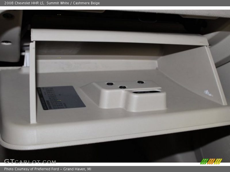 Summit White / Cashmere Beige 2008 Chevrolet HHR LS