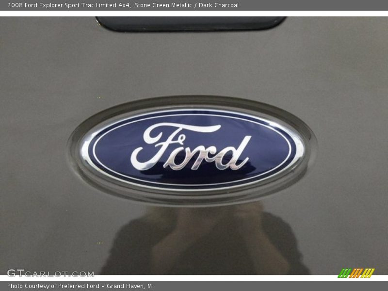 Stone Green Metallic / Dark Charcoal 2008 Ford Explorer Sport Trac Limited 4x4