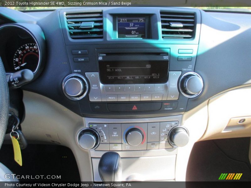 Sizzling Crimson Mica / Sand Beige 2012 Toyota Highlander SE 4WD