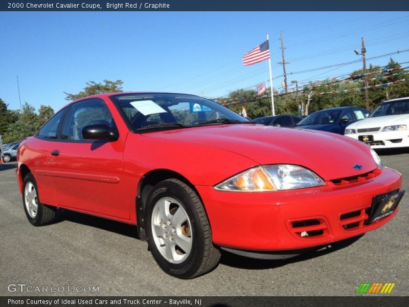 Bright Red / Graphite 2000 Chevrolet Cavalier Coupe