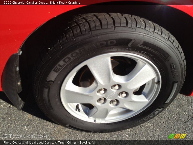 Bright Red / Graphite 2000 Chevrolet Cavalier Coupe