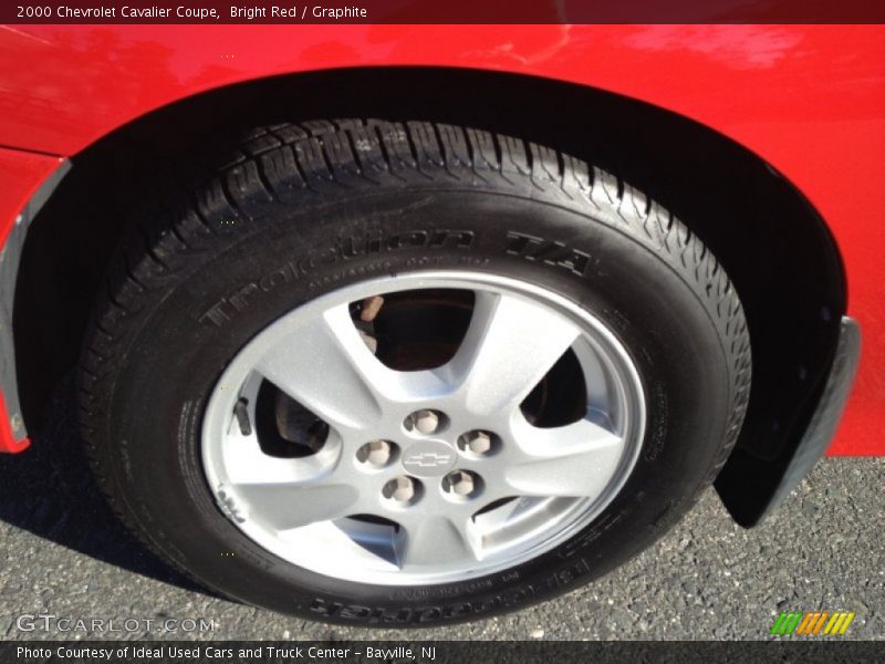 Bright Red / Graphite 2000 Chevrolet Cavalier Coupe