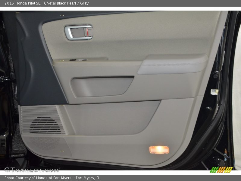Crystal Black Pearl / Gray 2015 Honda Pilot SE