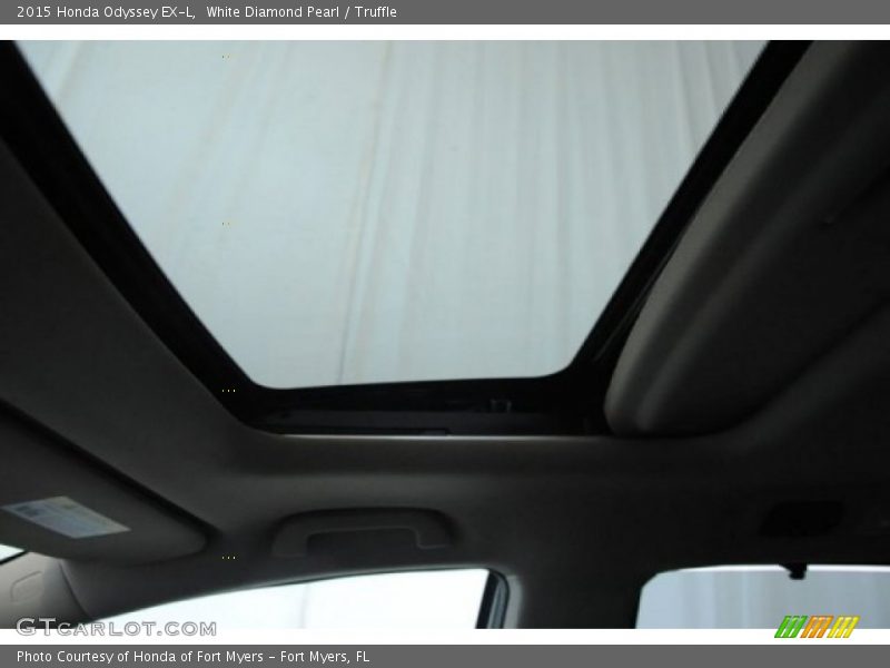 White Diamond Pearl / Truffle 2015 Honda Odyssey EX-L
