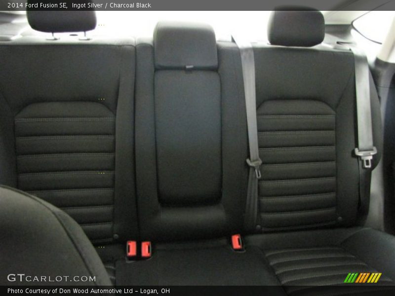 Ingot Silver / Charcoal Black 2014 Ford Fusion SE