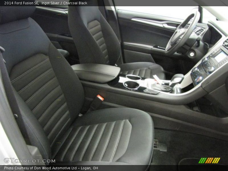 Ingot Silver / Charcoal Black 2014 Ford Fusion SE