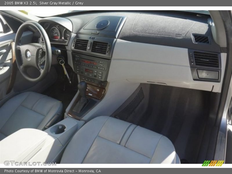 Silver Gray Metallic / Grey 2005 BMW X3 2.5i
