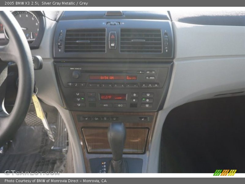Silver Gray Metallic / Grey 2005 BMW X3 2.5i