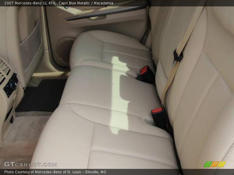 Capri Blue Metallic / Macadamia 2007 Mercedes-Benz GL 450