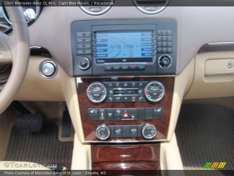Capri Blue Metallic / Macadamia 2007 Mercedes-Benz GL 450