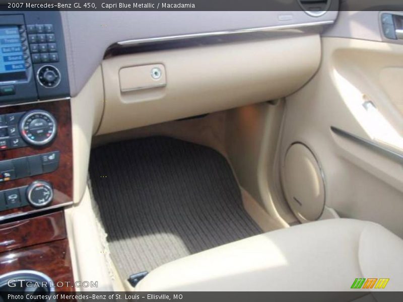Capri Blue Metallic / Macadamia 2007 Mercedes-Benz GL 450