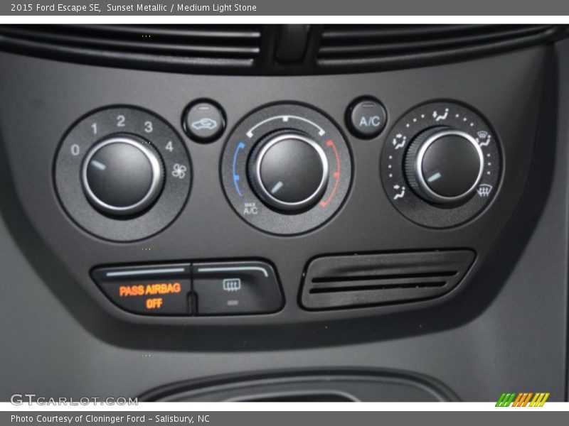 Sunset Metallic / Medium Light Stone 2015 Ford Escape SE