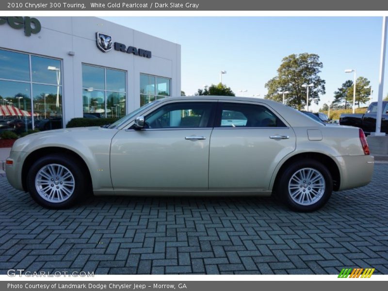 White Gold Pearlcoat / Dark Slate Gray 2010 Chrysler 300 Touring