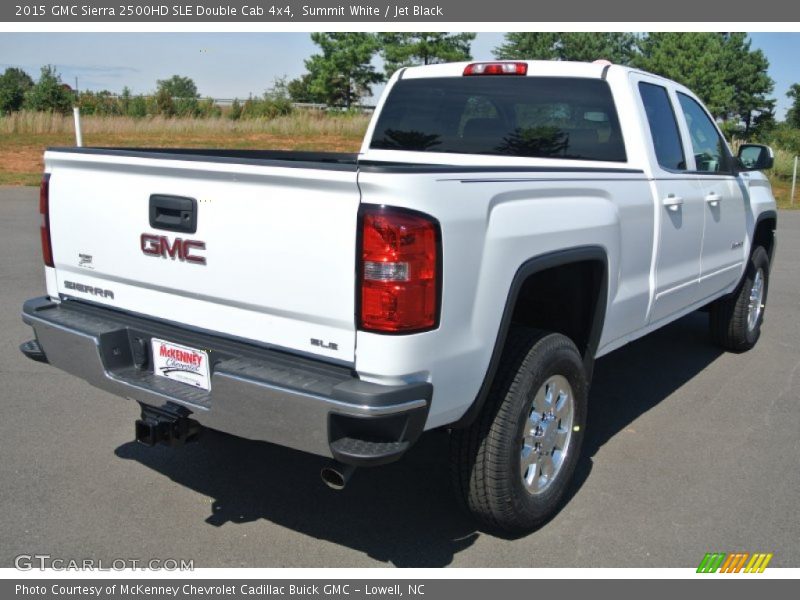 Summit White / Jet Black 2015 GMC Sierra 2500HD SLE Double Cab 4x4