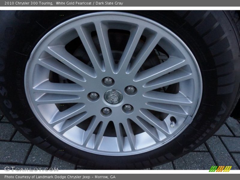 White Gold Pearlcoat / Dark Slate Gray 2010 Chrysler 300 Touring