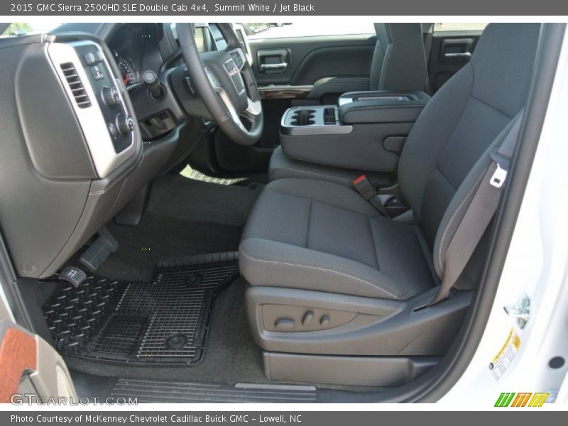 Summit White / Jet Black 2015 GMC Sierra 2500HD SLE Double Cab 4x4